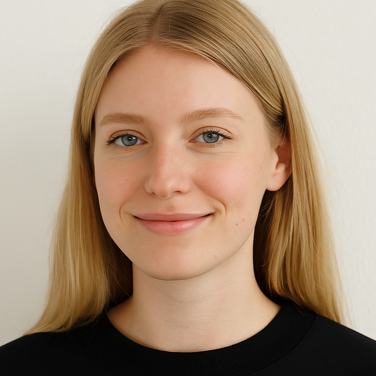 <em>Sarah L.</em>